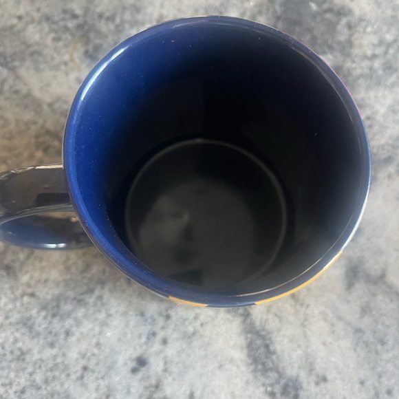 Disney vintage collegiate mug Thailand - Picture 3 of 5